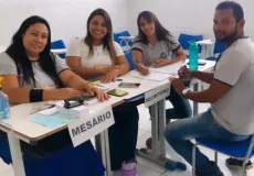 Prado realiza eleições para diretor e vice-diretor das escolas do município