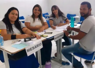 Prado realiza eleições para diretor e vice-diretor das escolas do município