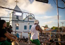  Prado tem um dos maiores arrastões da história no terceiro dia de festa com La Fúria
