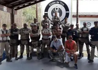 PRE de Teixeira de Freitas promove competições de tiro e futebol entre policiais da região