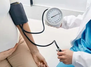 Pré-eclâmpsia na gravidez: saiba o que é, riscos e como se prevenir  