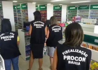 Preços abusivos de álcool em gel e máscaras de proteção são alvo de operação do Procon-BA