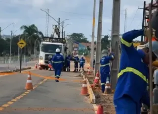 Prefeita Carla Chácara comemora inicio da obra de iluminação na ciclovia de Ibirapuã