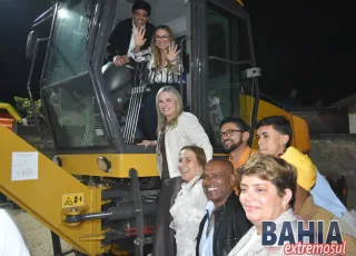 Prefeita Carla Chácara reúne autoridades e confirma obras para Ibirapuã