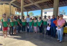 Prefeita Luciana fortalece vínculos com agricultores locais no 1º Café com Esperança em Nova Viçosa