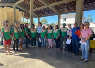 Prefeita Luciana fortalece vínculos com agricultores locais no 1º Café com Esperança em Nova Viçosa