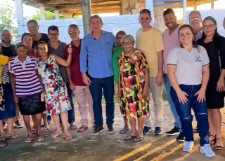 Prefeito Bemtivi anuncia nova reforma da tradicional lavanderia comunitária do bairro Monte Santo em Itanhém