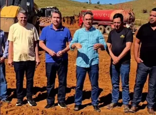 Prefeito Bemtivi recebe secretário estadual  Saulo Pontes e vistoria obras de R$ 31 milhões na BA-290 em Itanhém