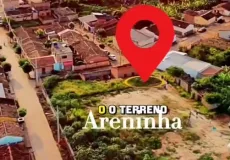 Prefeito Bemtivi visita área onde será construída Areninha Society em Itanhém