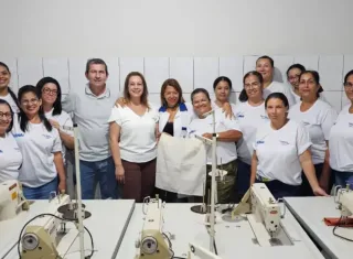 Prefeito Bemtivi visita turmas do Programa Capacita Itanhém e reforça compromisso com a qualificação profissional