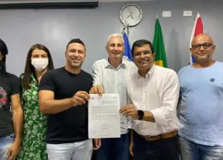 Prefeito Beto Pinto conquista Areninha Society com gramado sintético e outros novos investimentos para Medeiros Neto