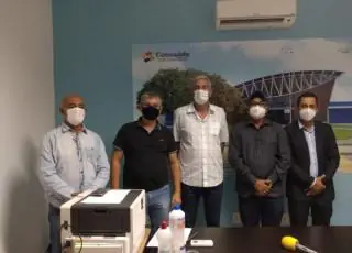 Prefeito Beto Pinto participa de reunião com prefeitos para discutir compra de vacinas para o município