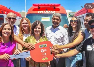Prefeito Beto Pinto recebe nova ambulância para Medeiros Neto