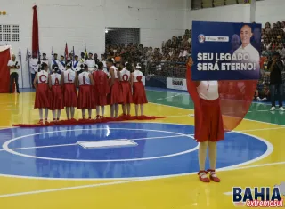 Prefeito Calixto Ribeiro é Homenageado na Abertura da 21ª Edição dos Jogos da Amizade em Ibirapuã