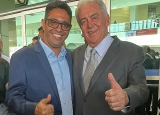 Prefeito de Caravelas, Dr. Adauto, participa de Encontro dos Prefeitos em Salvador