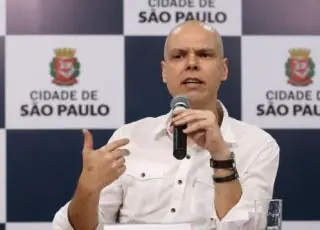 Prefeito de São Paulo, Bruno Covas, testa positivo para covid-19