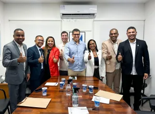 Prefeito do Prado se reúne com autoridades em Salvador para garantir obras e investimentos para o município