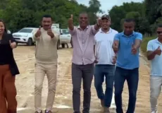 Prefeito Gilvan acompanha vistoria para retomada das obras de asfalto de Cumuruxatiba