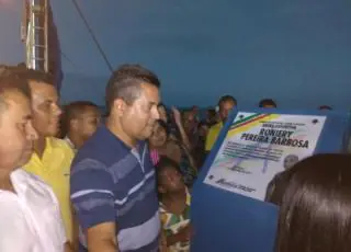 Prefeito Léo Brito inaugura parte da revitalização da orla de Alcobaça