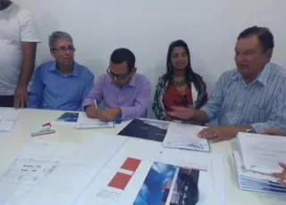 Prefeito Manoelzinho autoriza obras das rodoviárias e shopping de Posto da Mata e Nova Viçosa