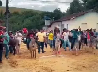 Prefeito Manrick Teixeira convida população para a 1ª Corrida de Jegue de Massaranduba no dia 22 de junho