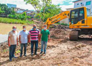 Prefeito Marcelo Angênica Vice Dalvadisio Lima e Secretário visitam obras da Lagoa do Jacaré