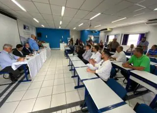 Prefeito Témoteo Brito debate com a sociedade ações de enfrentamento ao Covid 19