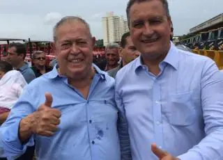 Prefeito Temóteo Brito vai a Salvador em busca de recursos para Teixeira de Freitas