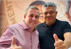 Prefeito Tonzinho busca investimentos para Lajedão em reunião com o deputado Valmir Assunção