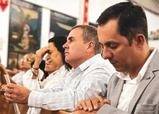 Prefeito Tonzinho participa da posse de novo bispo e destaca momento de fé e união na região