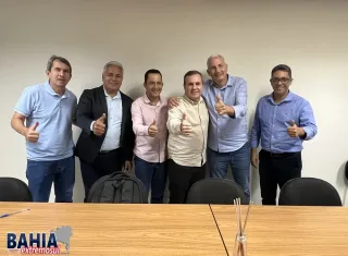 Prefeitos do extremo sul da Bahia declaram apoio à candidatura de Beto Pinto para presidência da UPB