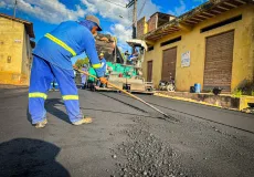 Prefeitura de Teixeira avança com pavimentação de ruas no bairro Vila Vargas