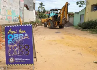 Prefeitura conclui rede de drenagem na rua Paraíba em Teixeira de Freitas