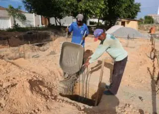 Prefeitura dá andamento as obras dos campos Bonadiman e Caminho do Mar