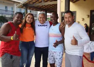 Prefeitura de Alcobaça comemora dia do Gari com festa especial