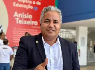 Prefeitura de Alcobaça esclarece contratação de trio elétrico e reforça legalidade do processo.