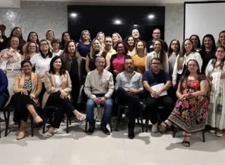 Prefeitura de Ibirapuã marca presença em Encontro Regional da EJA em Porto Seguro