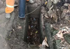 Prefeitura de Ibirapuã realiza pela primeira vez limpeza mecanizada de bueiros e lavagem de placas de sinalização