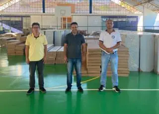 Prefeitura de Itamaraju realiza entrega de equipamentos para escolas da rede municipal