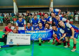 Prefeitura de Itamaraju realiza Final do Campeonato de Futsal Interbairros contando com grande público