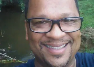 Prefeitura de Medeiros Neto emite nota de pesar pelo falecimento do ex-candidato a vereador e servidor Dilsinho de Juracitaba 