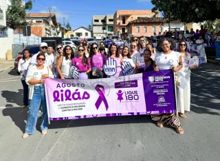 Prefeitura de Medeiros Neto se une em Caminhada de Conscientização pelo Agosto Lilás
