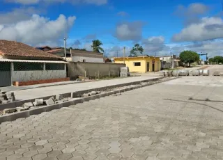 Prefeitura de Mucuri conclui nova etapa da pavimentação da Avenida Rio Mucuri em Itabatã