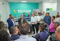 Prefeitura de Mucuri e Sicoob Carlos Chagas ampliam projeto oftalmológico que transforma a vida de estudantes da rede municipal