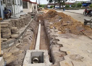 Prefeitura de Mucuri executa obras de ampliação da rede de esgotamento sanitário do povoado de 31 de Março