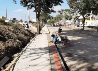 Prefeitura de Mucuri executa obras de requalificação e implanta calçadas com acessibilidade na Avenida ES em Itabatã