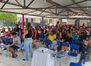 Prefeitura de Mucuri realiza 1º Encontro Formativo para Auxiliares de Serviços Gerais da Educação Municipal