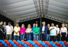 Prefeitura de Nova Viçosa inaugura pavimentação da Rua Mucuri e vias transversais em Posto da Mata