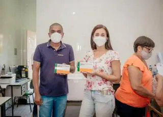 Prefeitura de Prado recebe primeiras doses de vacinas contra a Covid-19