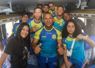 Prefeitura de Teixeira apoia ida de atletas para campeonato estadual de karatê